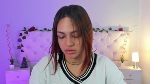 Aron cruz  online show from January 27, 2025, 2:13 pm