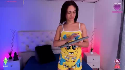 Aron cruz  online show from September 24, 2025, 1:36 pm