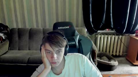 biggest penis  online show from October 15, 2025, 5:40 am