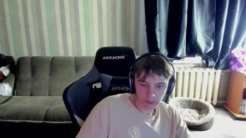 biggest penis  online show from October 18, 2025, 6:05 am