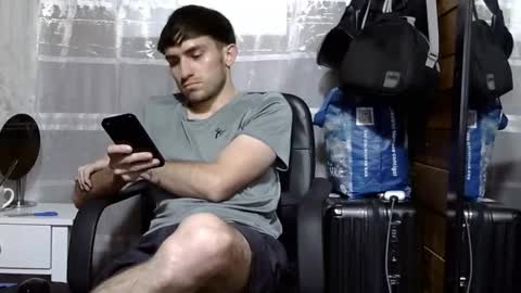 Aron G Franco online show from October 7, 2025, 10:51 pm