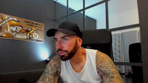 AronGrant online show from October 6, 2025, 8:23 am