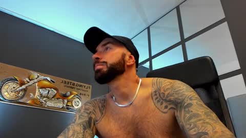 AronGrant online show from November 29, 2025, 10:18 am