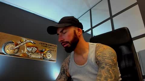 AronGrant online show from March 19, 2026, 9:02 am