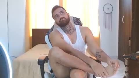 aronmiller online show from December 20, 2024, 5:08 pm