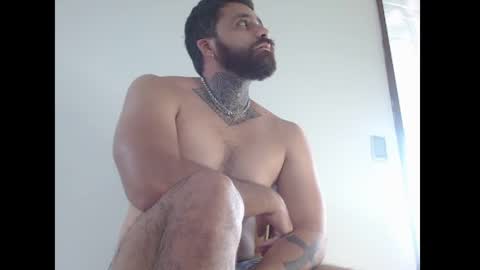 aronmiller online show from October 28, 2025, 8:11 pm