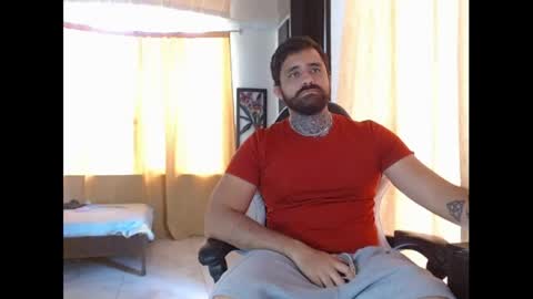 aronmiller online show from November 19, 2025, 3:56 pm