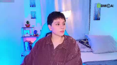 Snapshot of arontroy_wi chatting on October 11, 2025, 4:12 am noah and ivy online show from October 11, 2025, 4:12 am