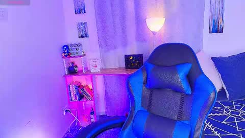 noah and ivy online show from November 20, 2025, 10:15 am