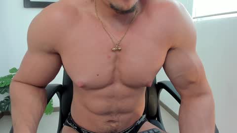   online show from February 5, 2025, 8:25 pm