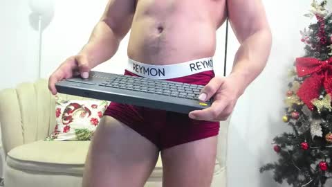   online show from November 18, 2025, 11:26 pm