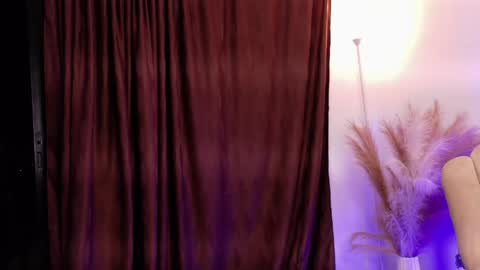   online show from May 19, 2026, 1:56 am