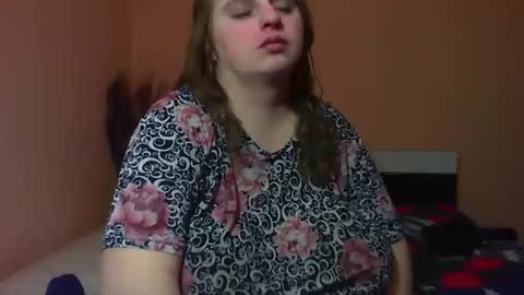 Arriana online show from December 22, 2024, 7:10 pm