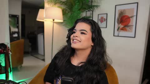 Chloe  online show from February 3, 2025, 6:02 am