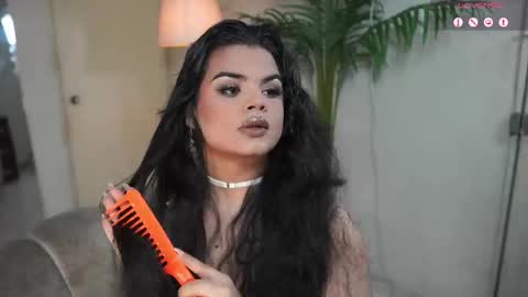 Chloe  online show from September 24, 2025, 9:51 pm