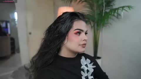 Chloe  online show from September 25, 2025, 10:02 pm