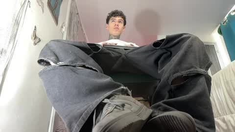   online show from January 10, 2025, 10:28 am