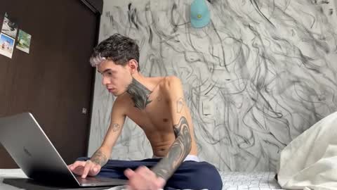   online show from March 28, 2026, 11:21 am