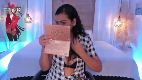 arteemisaa online show from January 6, 2026, 2:26 am