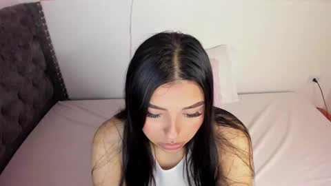 ESTEFANY online show from December 29, 2024, 5:53 am