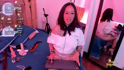 artemisa_adkins online show from October 16, 2025, 9:05 pm