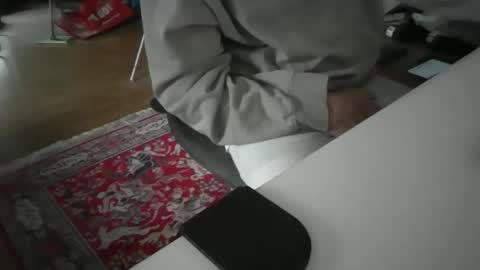 Snapshot of artesian99 chatting on November 7, 2025, 1:33 pm artesian99 online show from November 7, 2025, 1:33 pm