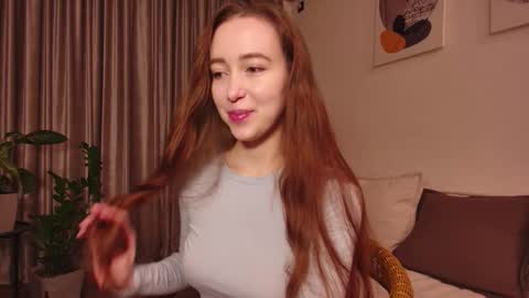 Lina online show from November 2, 2025, 10:45 pm