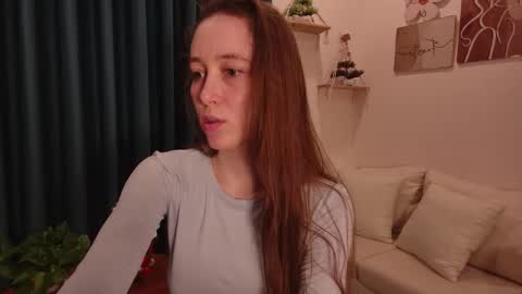 Lina online show from March 17, 2026, 2:20 pm