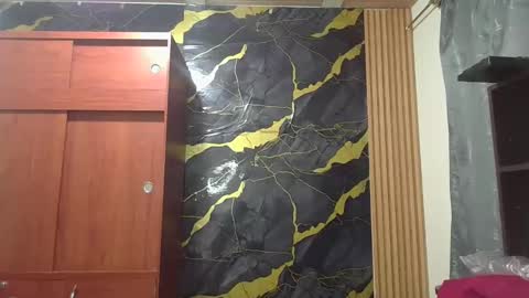 arthur1718 online show from April 7, 2026, 3:07 am