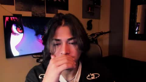 Snapshot of arthur_hunter chatting on May 18, 2026, 1:35 am I AM HERE online show from May 18, 2026, 1:35 am