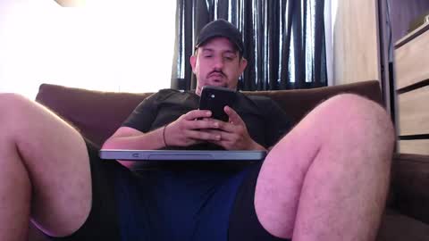 Snapshot of arthurbob26 chatting on May 14, 2026, 4:14 pm Sebas online show from May 14, 2026, 4:14 pm