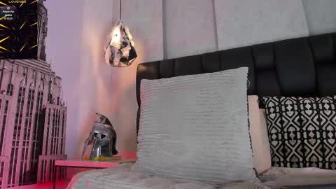 Arthur online show from October 19, 2025, 12:44 am