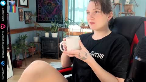 Artie Paints online show from December 13, 2024, 5:00 pm