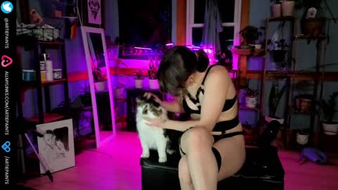 Artie Paints online show from December 13, 2024, 11:06 pm