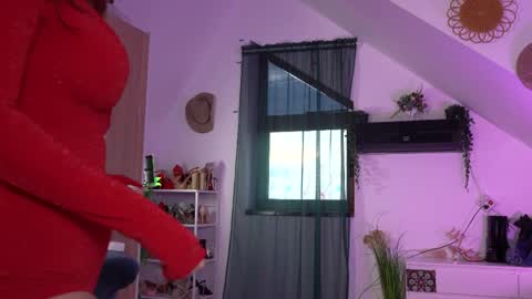 Amalia online show from April 10, 2026, 4:28 am