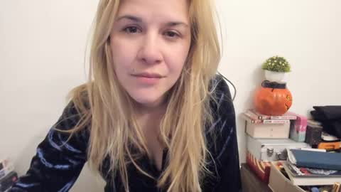 MIA online show from February 20, 2025, 7:52 pm