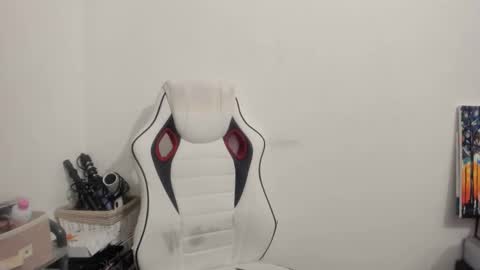 MIA online show from September 27, 2025, 10:48 pm