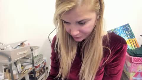 MIA online show from October 18, 2025, 11:05 pm