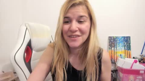 MIA online show from October 29, 2025, 10:11 pm