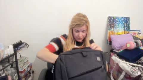 MIA online show from December 15, 2025, 1:59 pm