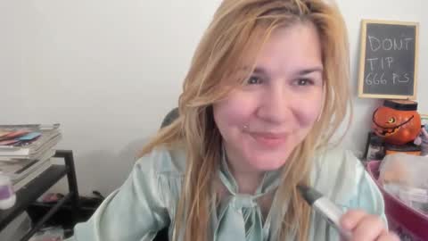 MIA online show from March 28, 2026, 1:43 pm