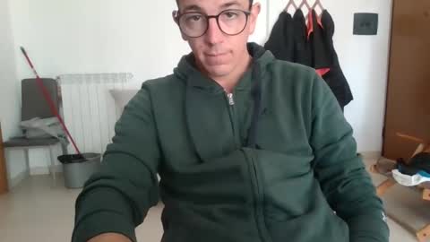 Snapshot of arturpaulval chatting on November 29, 2025, 11:57 am arturpaulval online show from November 29, 2025, 11:57 am