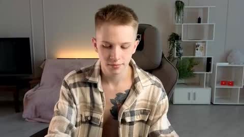 Archie online show from September 11, 2025, 3:17 am