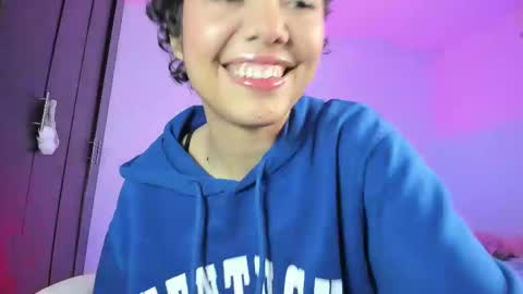 Ariana and Kelsieh online show from February 12, 2025, 4:22 pm