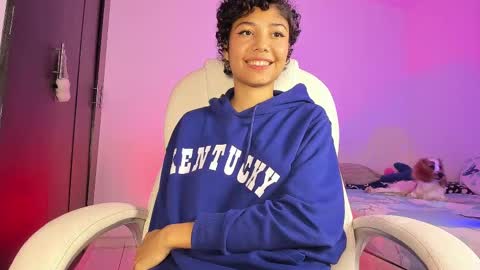 Ariana and Kelsieh online show from February 13, 2025, 12:24 am