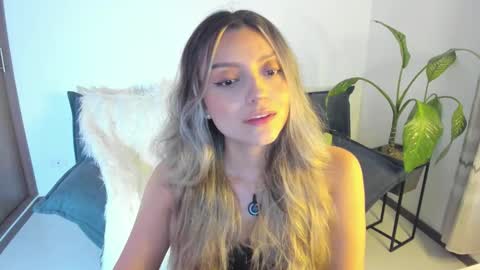 Zahaara online show from December 5, 2025, 8:49 pm