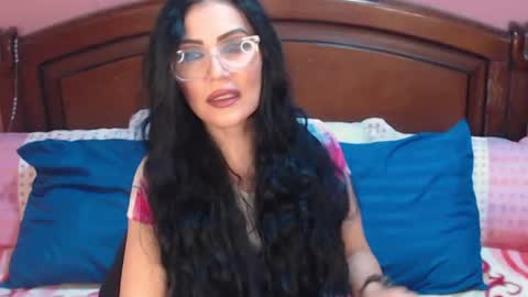 Snapshot of ary_z chatting on July 18, 2026, 4:27 am Ary online show from July 18, 2026, 4:27 am