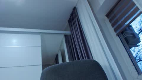 AryanAian1 online show from December 10, 2024, 2:28 pm