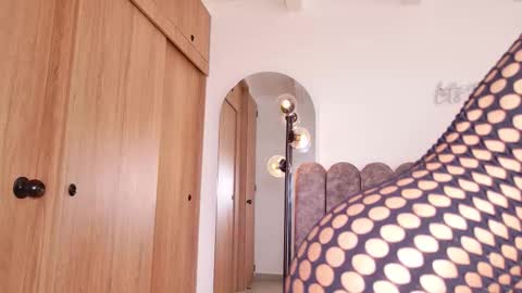 aryascollins online show from January 7, 2026, 10:01 pm