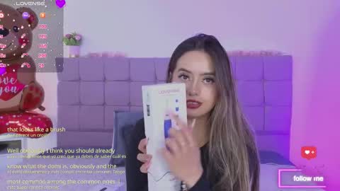 arycooper_ online show from March 9, 2026, 12:09 pm